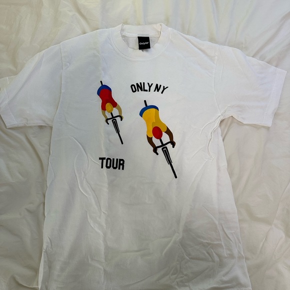 T shirt - Picture 2 of 2